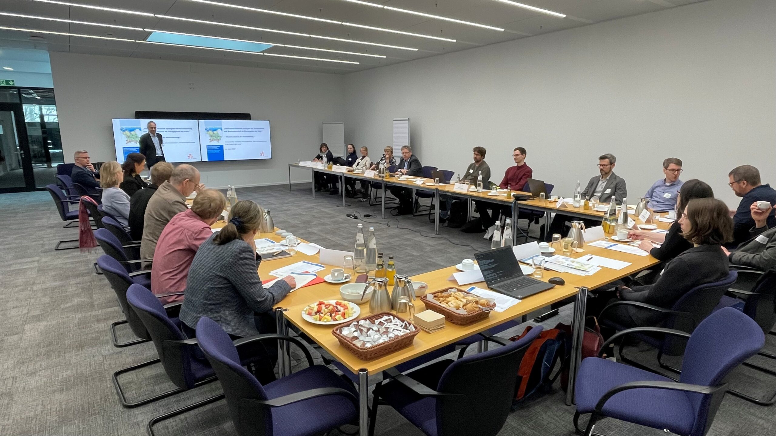 Fachgespräch am 24.3. zum Thema „Umgang mit Hochwasser- und Starkregenrisiken in der Regionalplanung“, Foto: Dr. Peter Heiland, INFRASTRUKTUR & UMWELT Professor Böhm und Partner